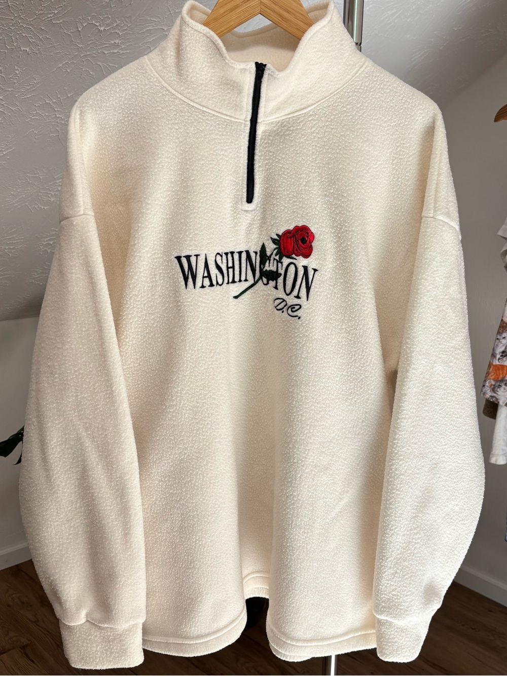 Vintage fleece Washington D.C. 1/4 zip, large